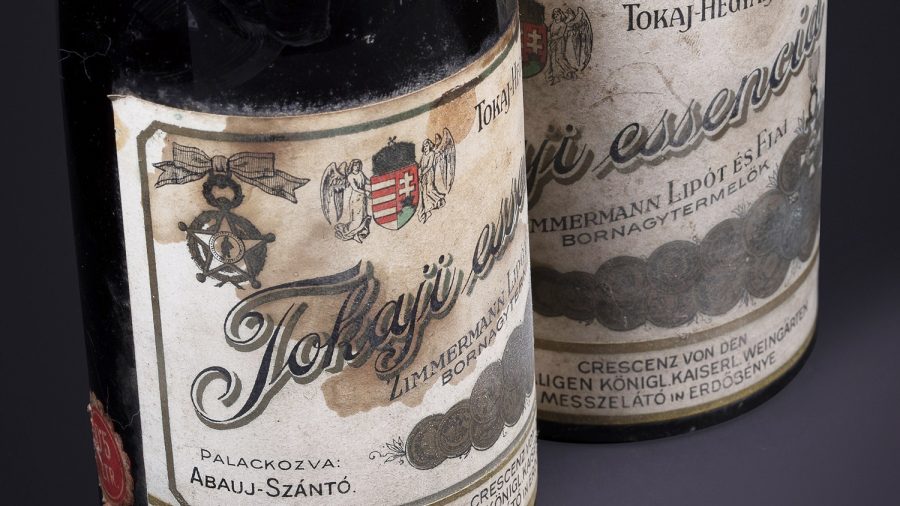 1889-ben palackozott, 132 éves tokaji borok kerülnek árverésre